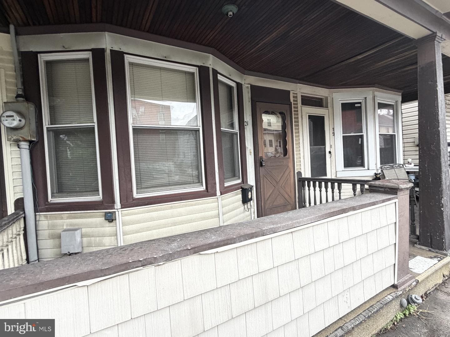 21 W Bertsch Street photo 3
