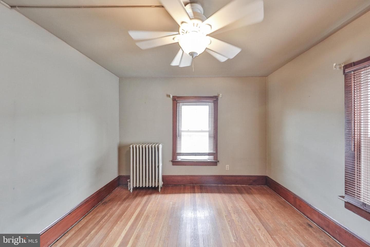 232 Columbia Avenue photo 36