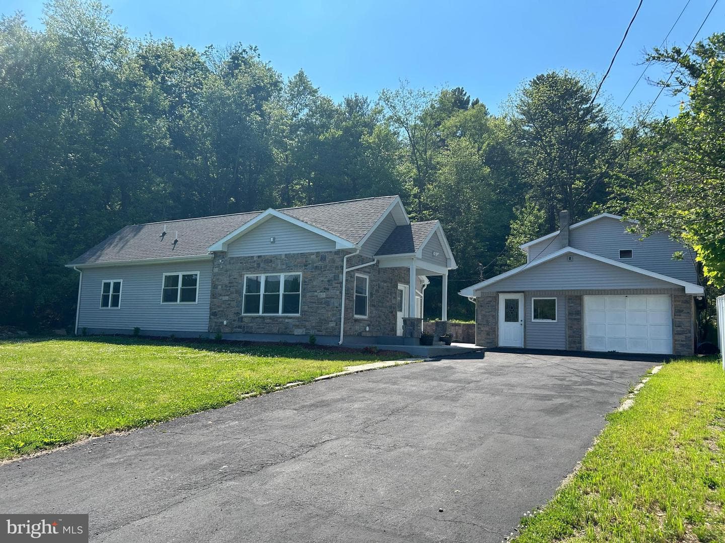 601 Fireline Road, Palmerton