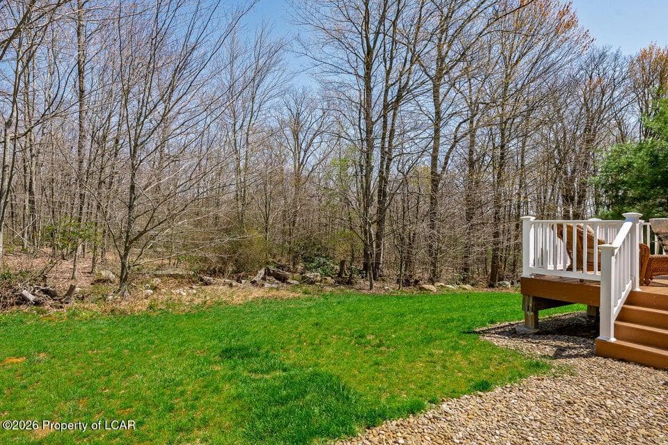 309 Golden Oaks Drive photo 19