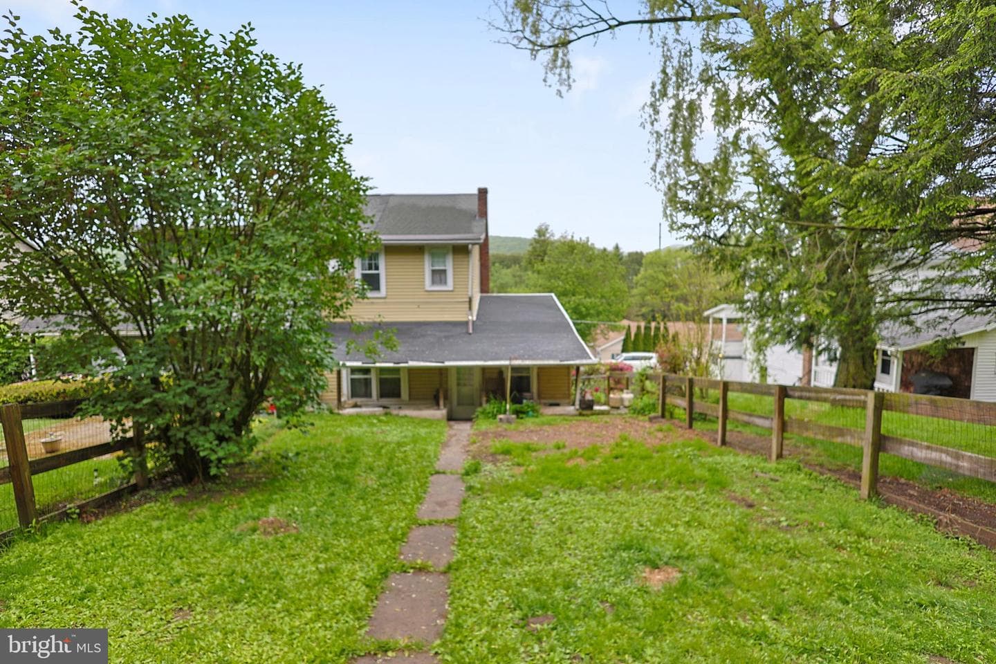 195 Yard Street photo 26