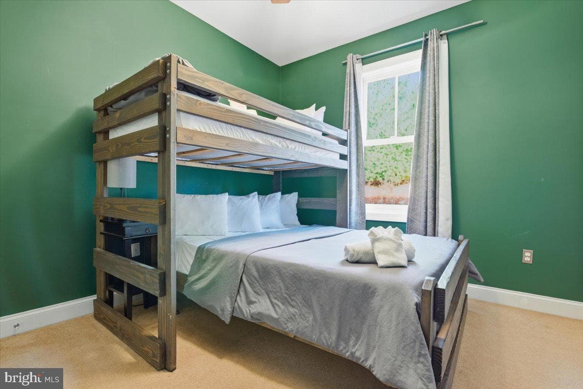 6 Fieldstone Court photo 22