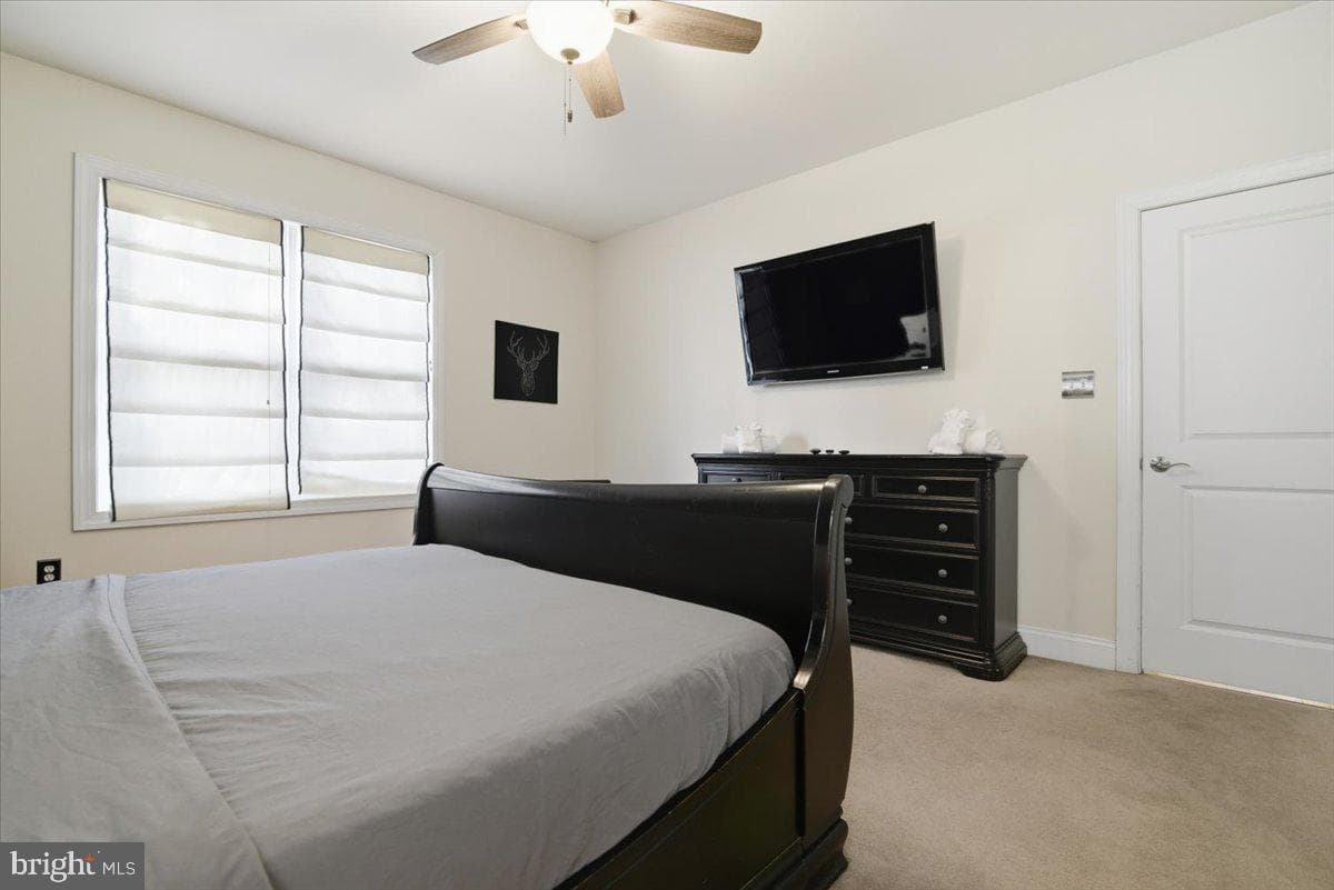6 Fieldstone Court photo 27