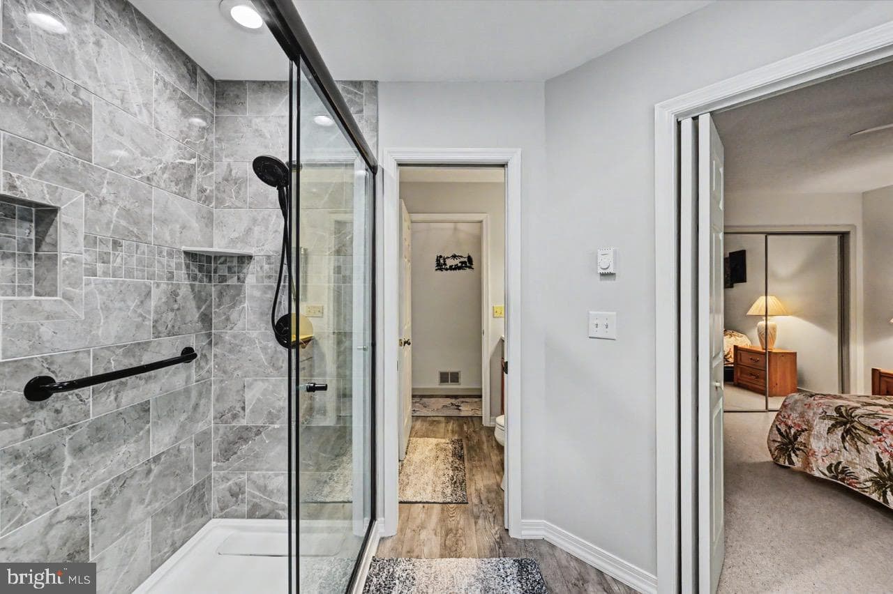 5 Beachwood Court photo 23