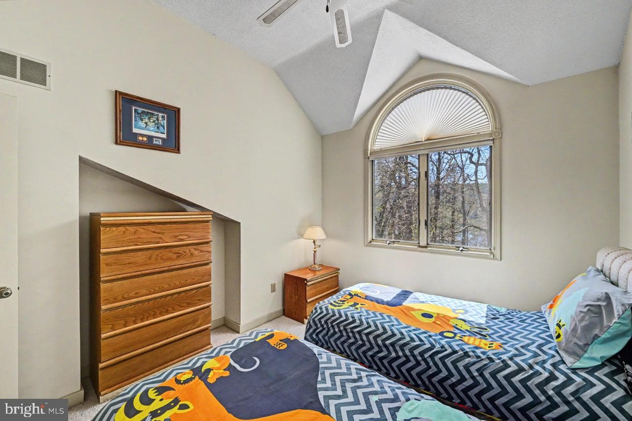 5 Beachwood Court photo 31