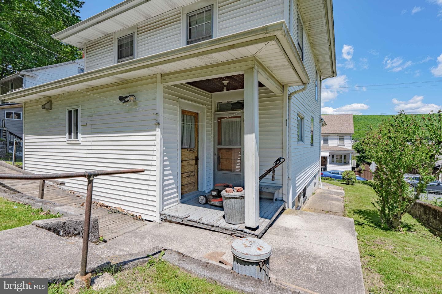 159 W Ridge Street photo 35