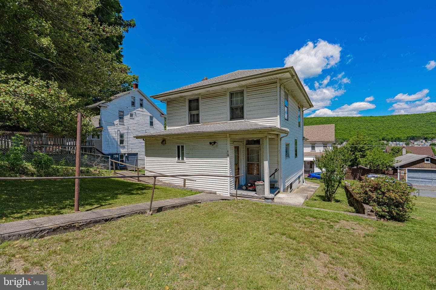 159 W Ridge Street photo 41