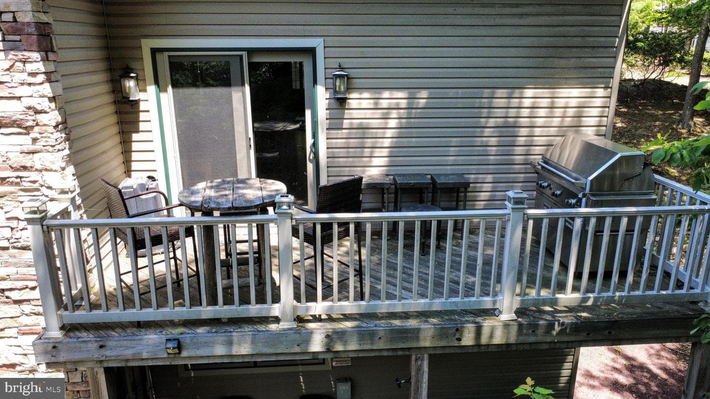 134 Longview Drive photo 28