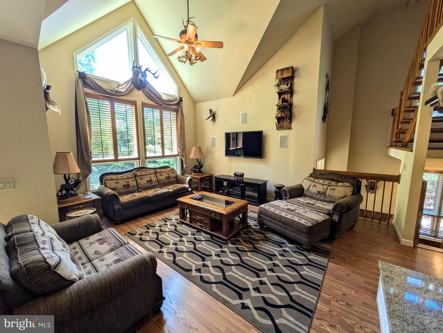 134 Longview Drive photo 8