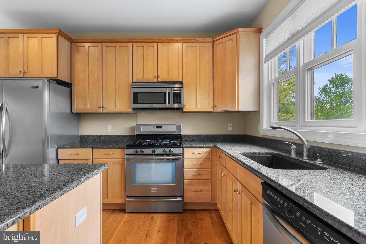54 Bluestone Court photo 31