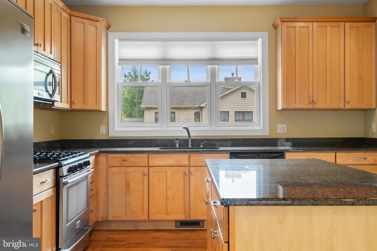 54 Bluestone Court photo 32