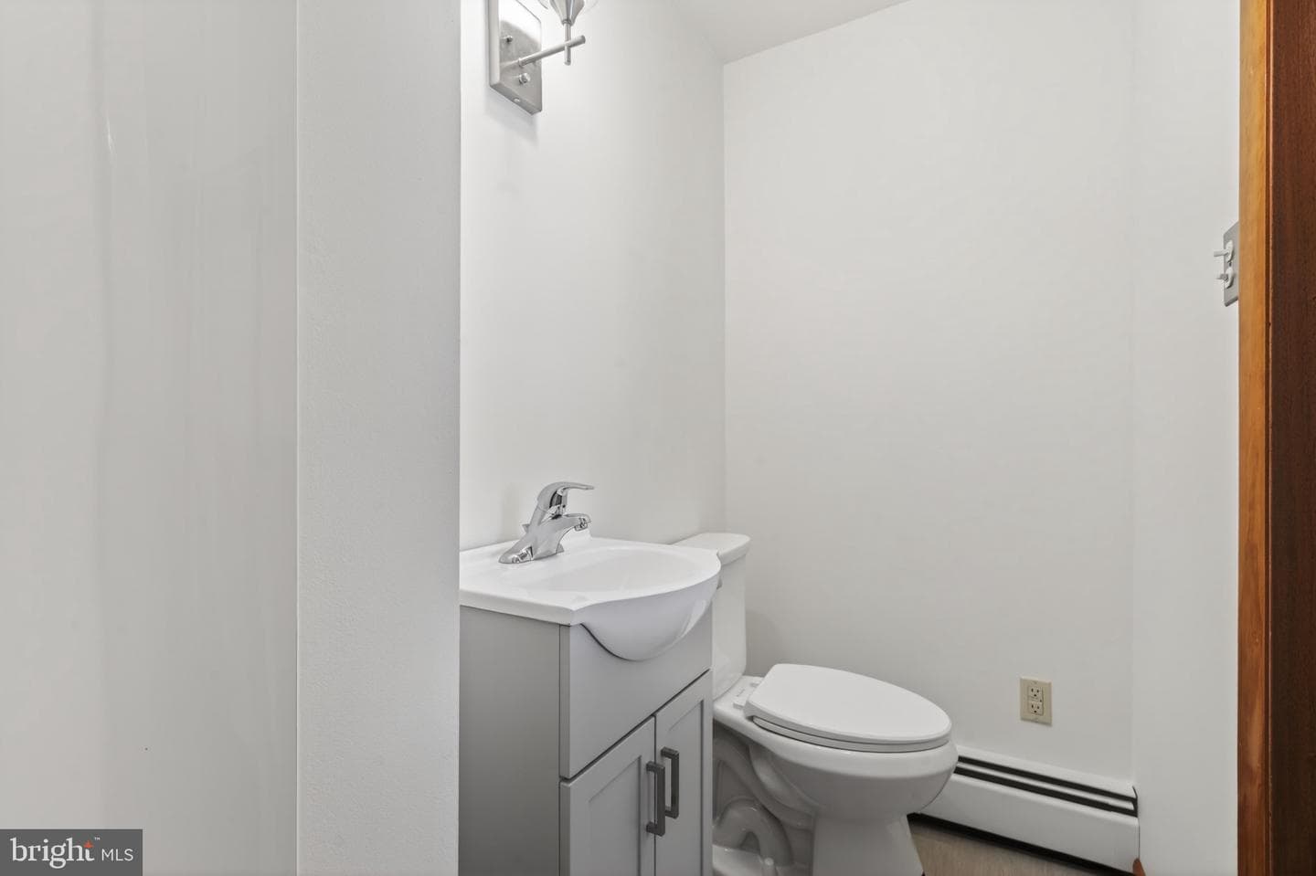 128 W Columbus Avenue photo 17