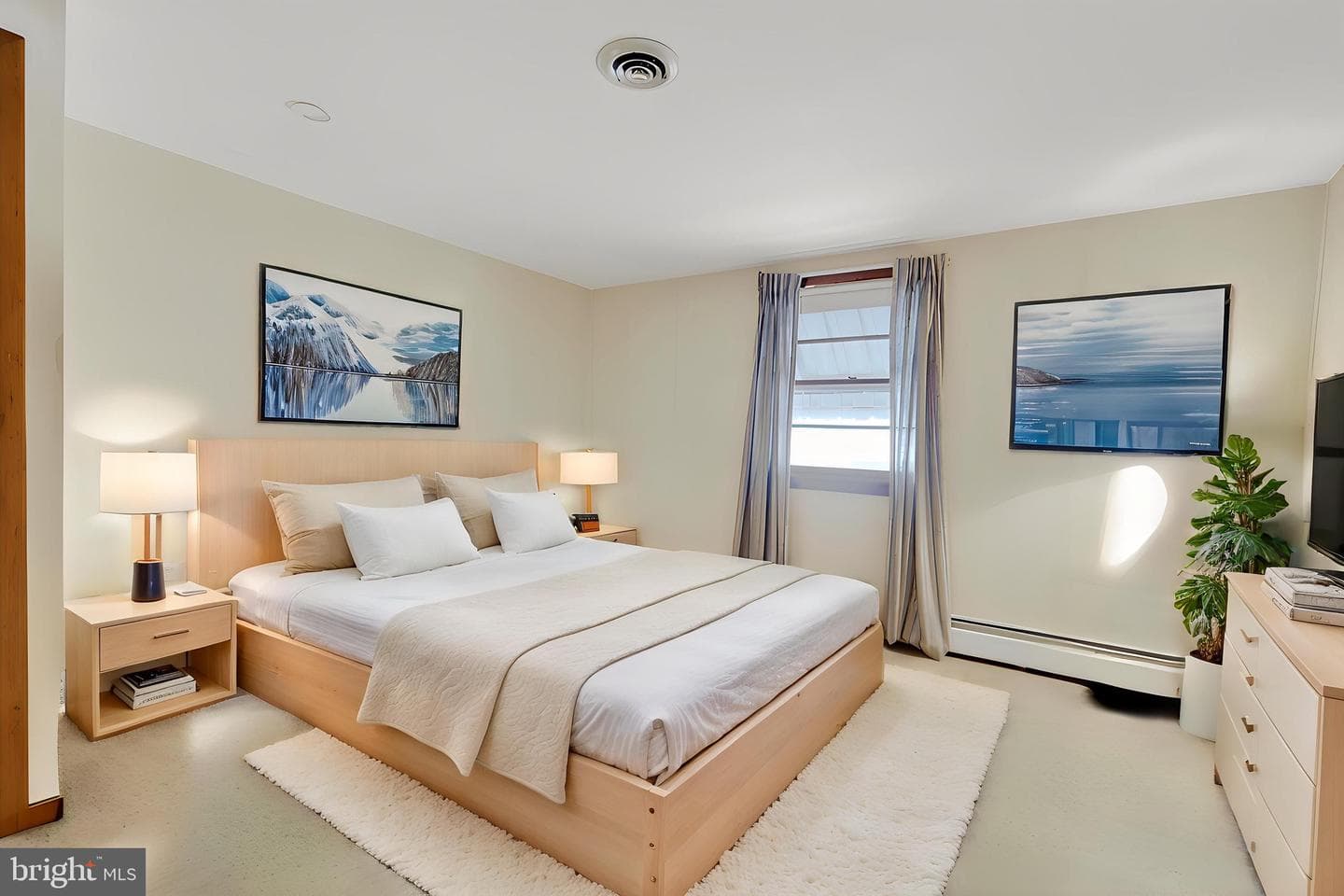 128 W Columbus Avenue photo 40