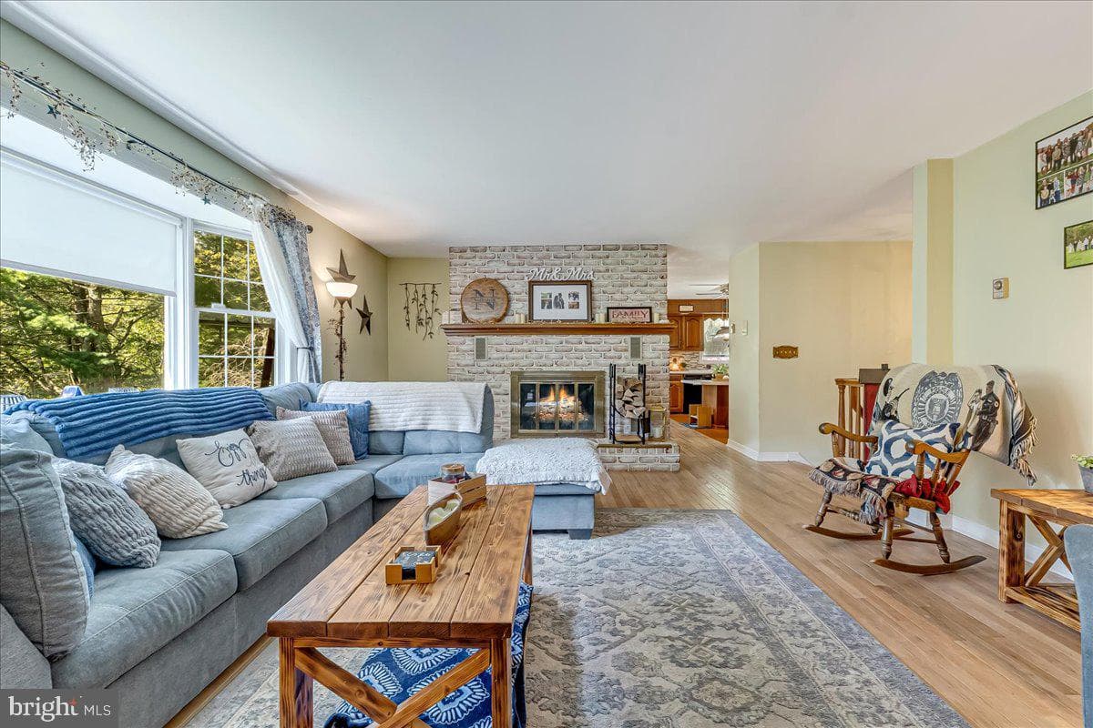 141 Church Hill Road photo 16