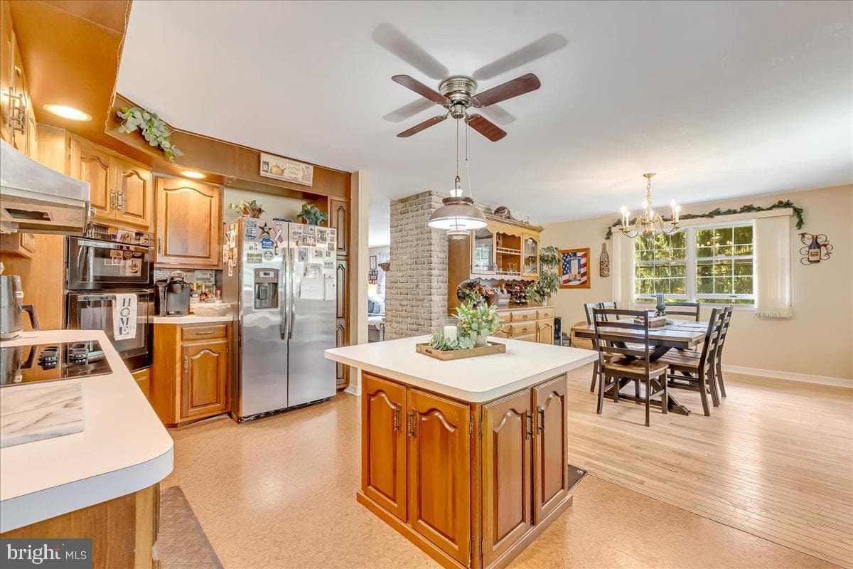 141 Church Hill Road photo 25