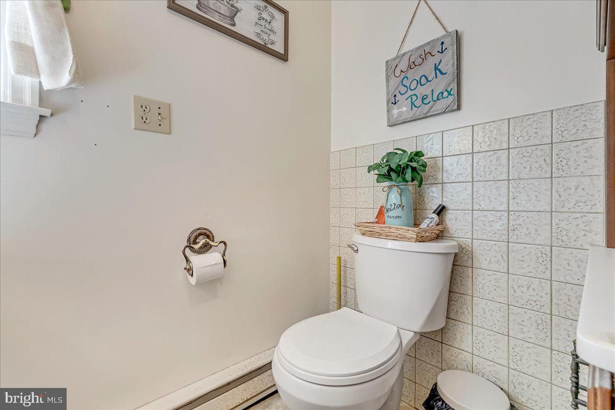 141 Church Hill Road photo 38