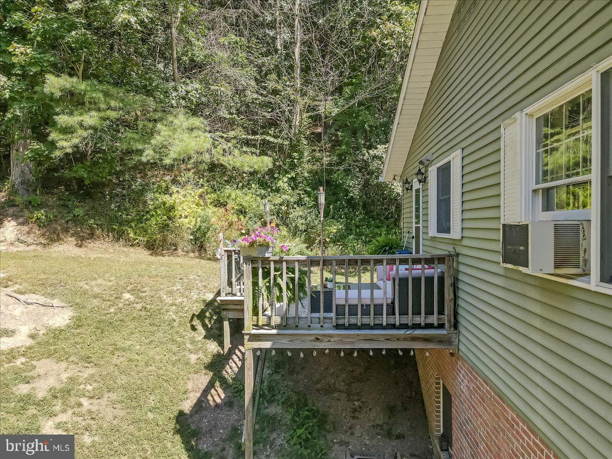 141 Church Hill Road photo 55