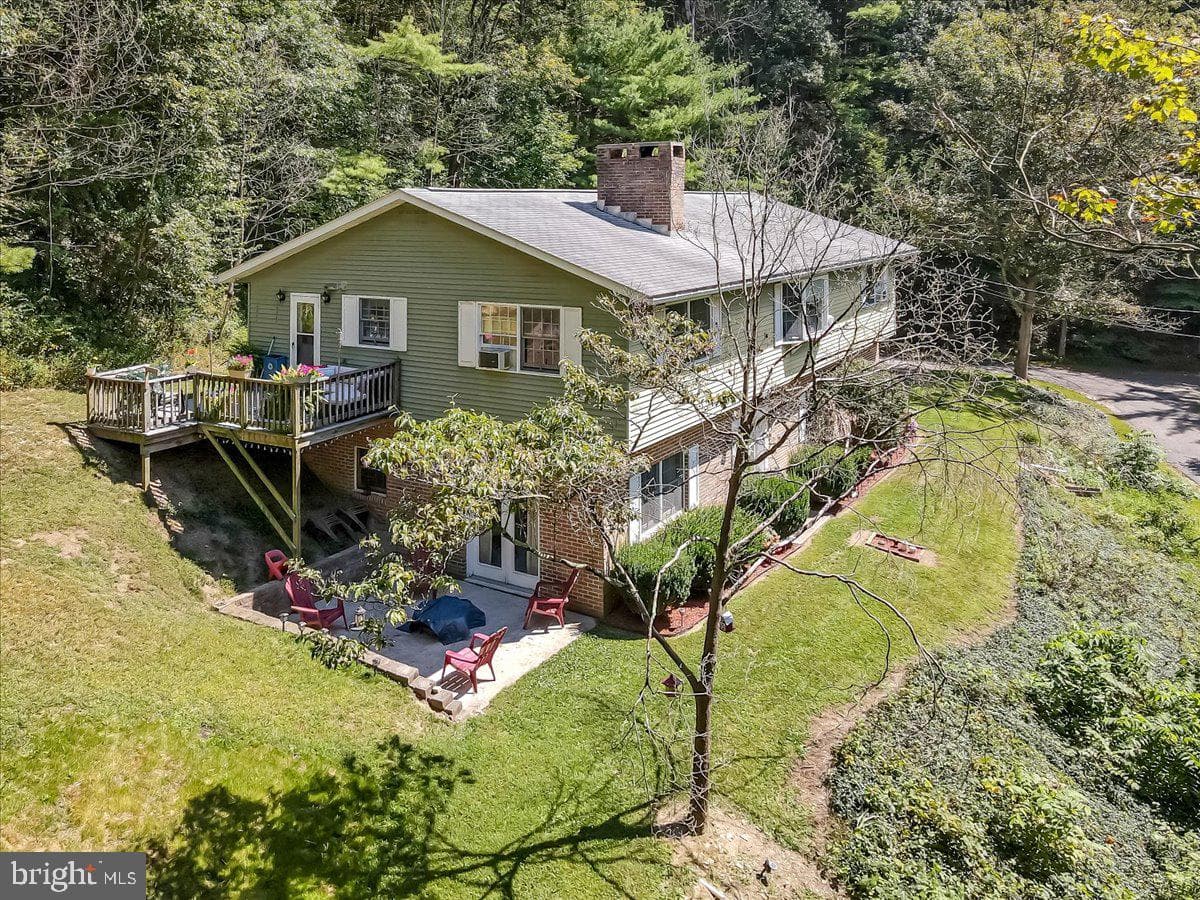 141 Church Hill Road photo 66