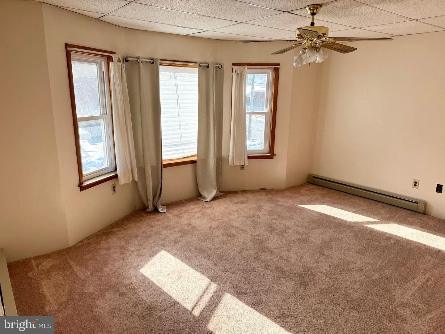 106 E Catawissa Street photo 7