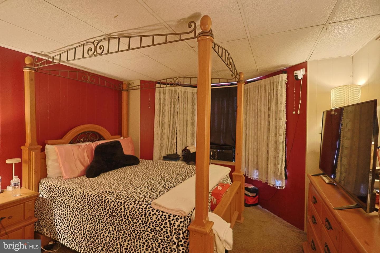 5 N Walnut St photo 7