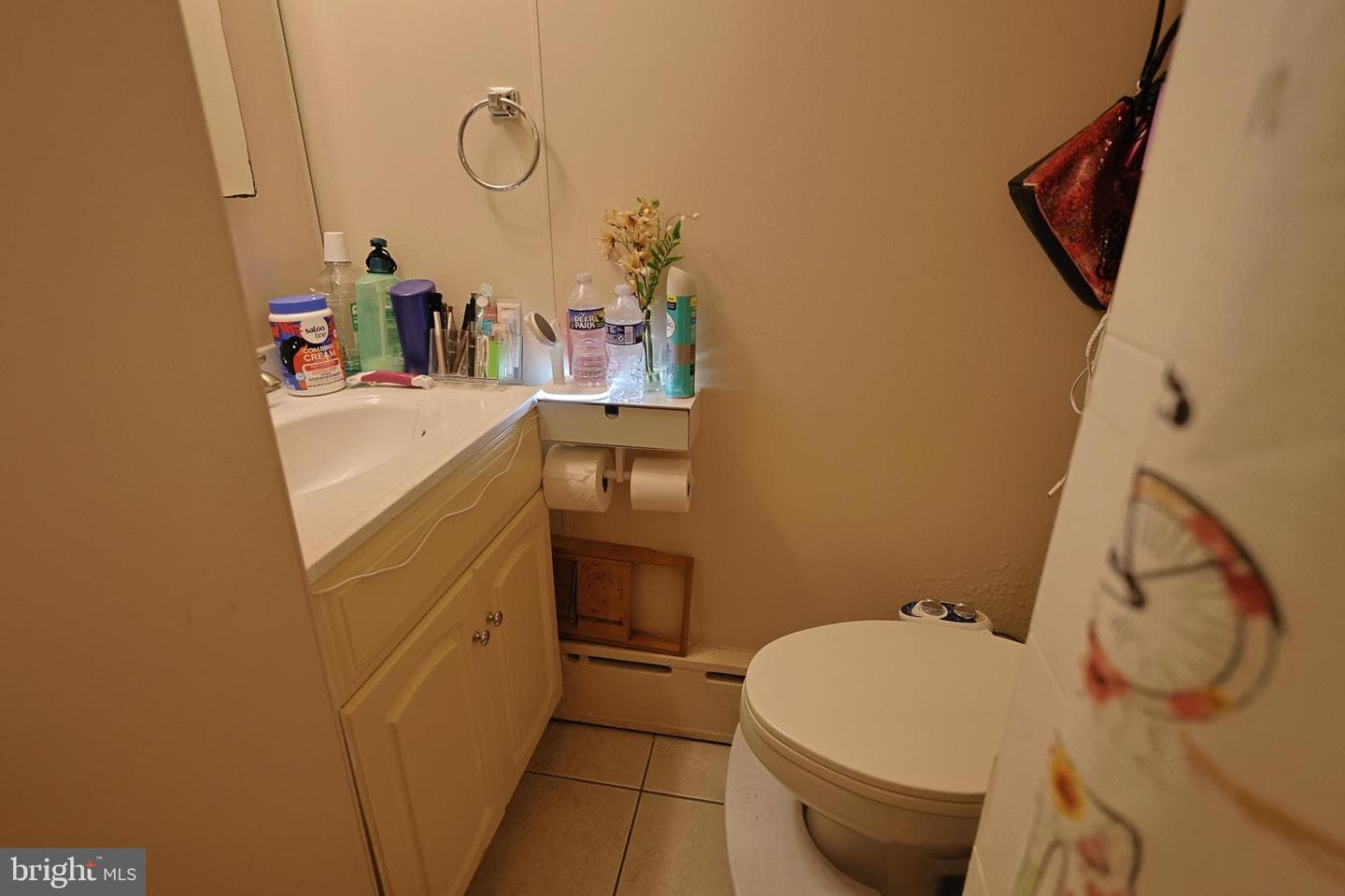 5 N Walnut St photo 9