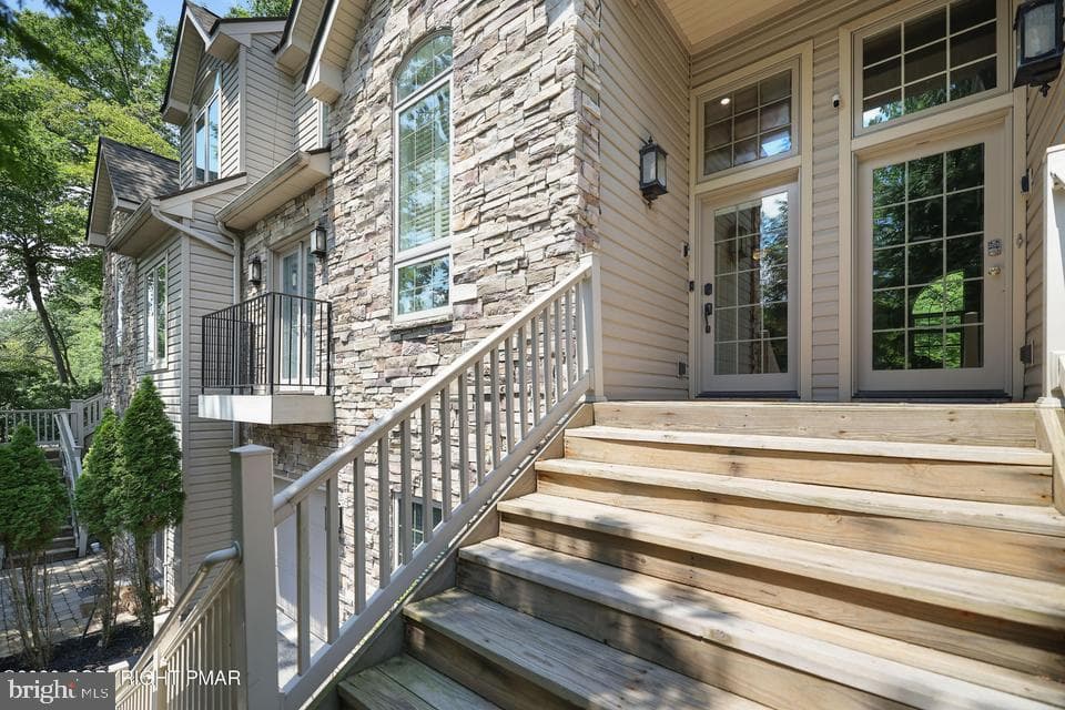 9 Wildbriar Ct, Lake Harmony