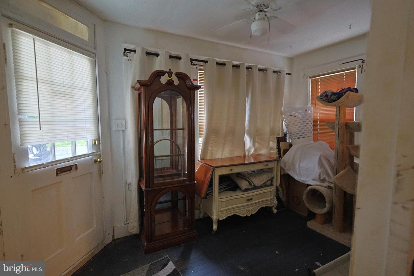 443 E Abbott Street photo 2
