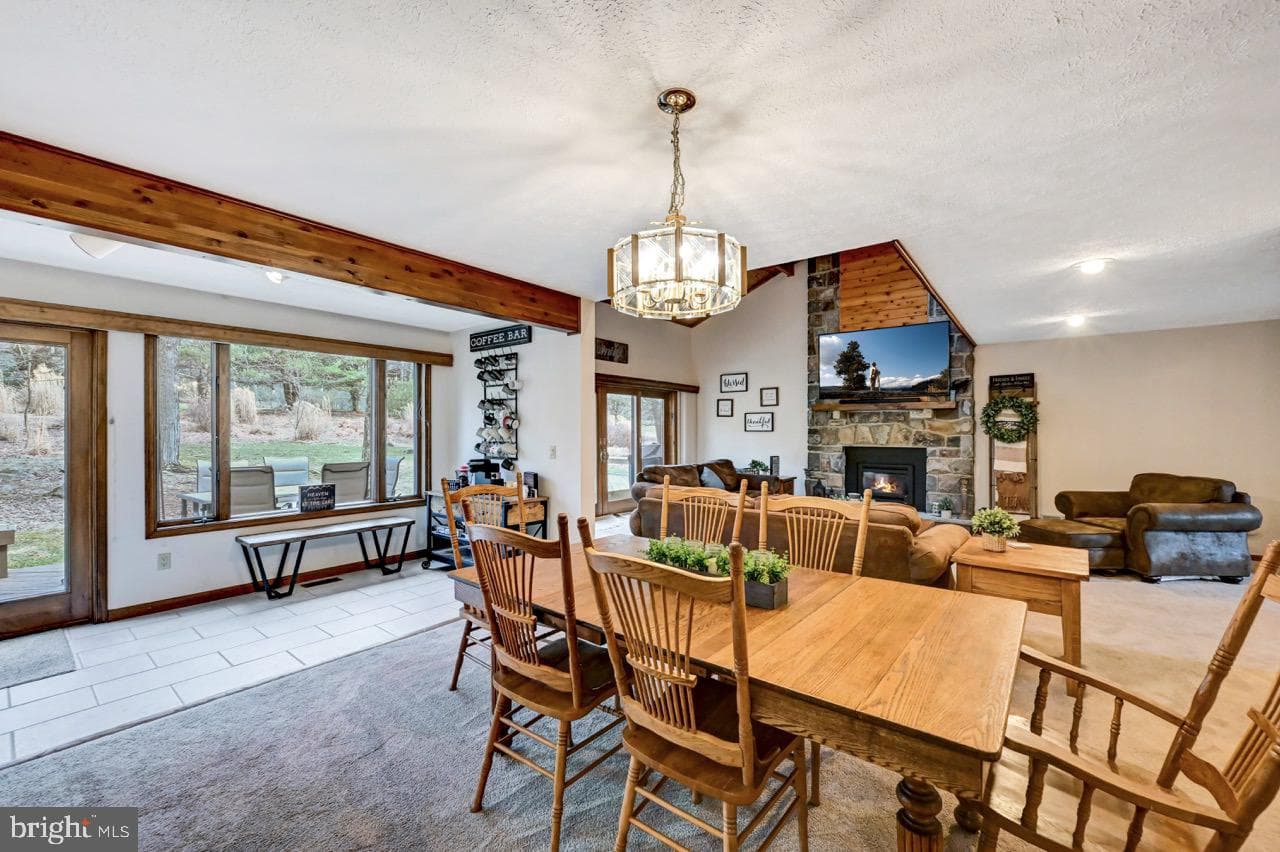 96 Wolf Road photo 22
