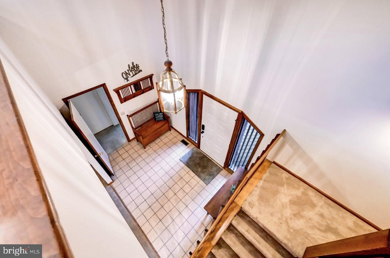96 Wolf Road photo 51