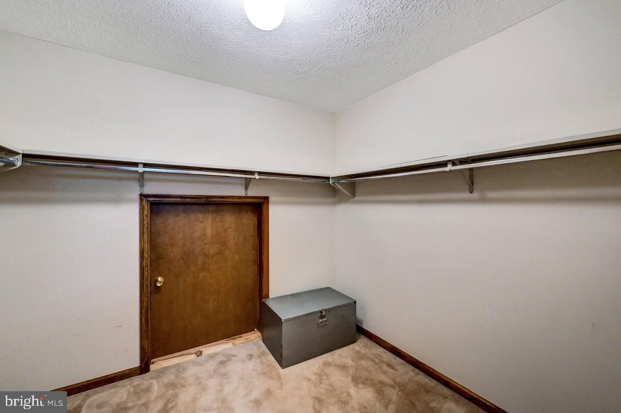 96 Wolf Road photo 67