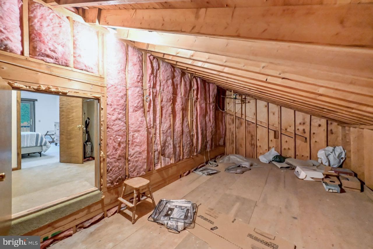 96 Wolf Road photo 84