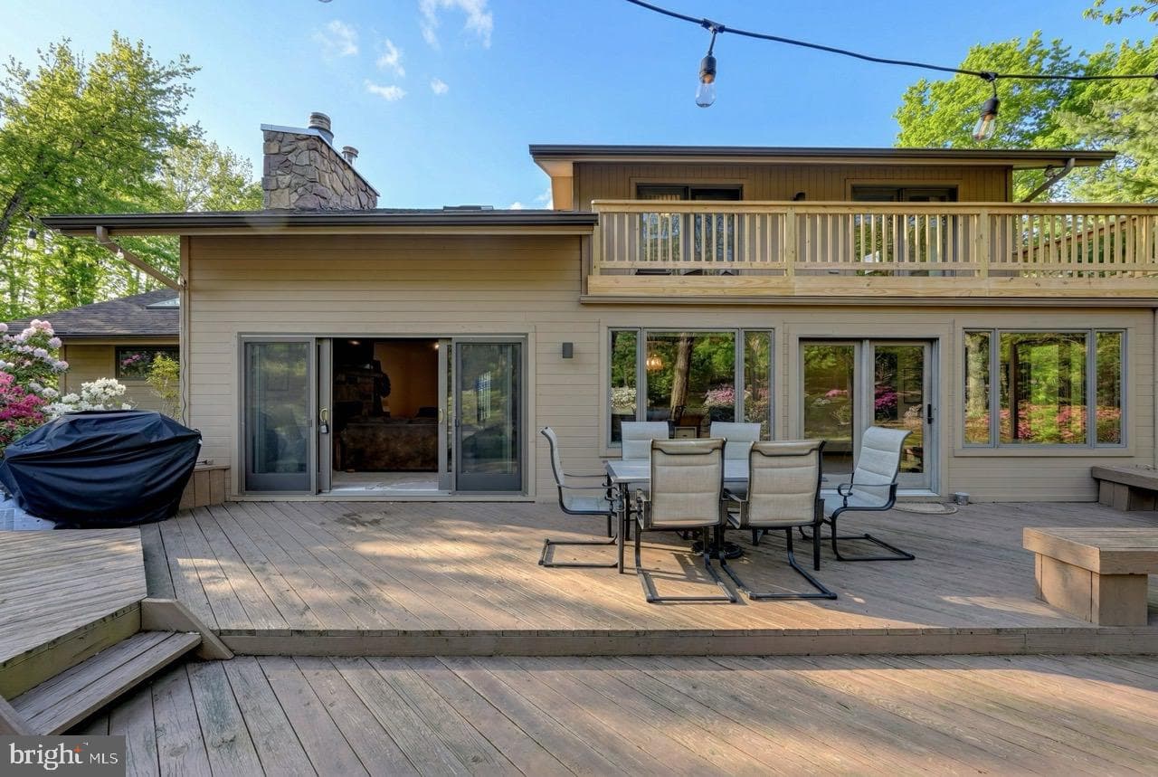 96 Wolf Road photo 91