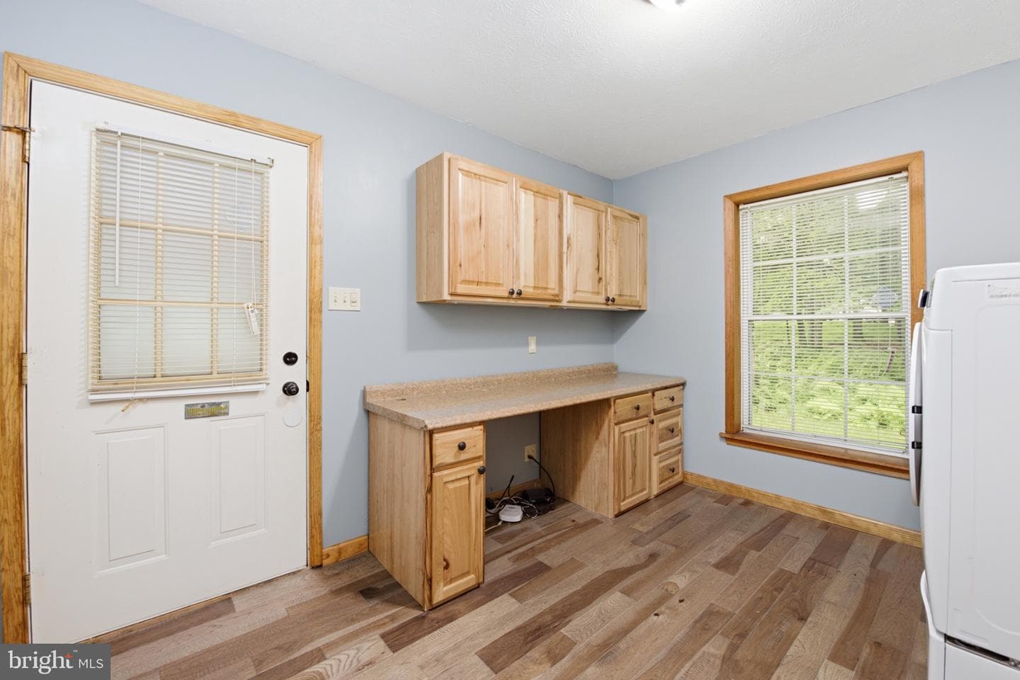 12 Sidney Mews photo 24