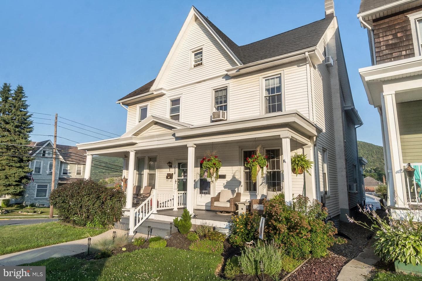 156 Lafayette Avenue photo 3