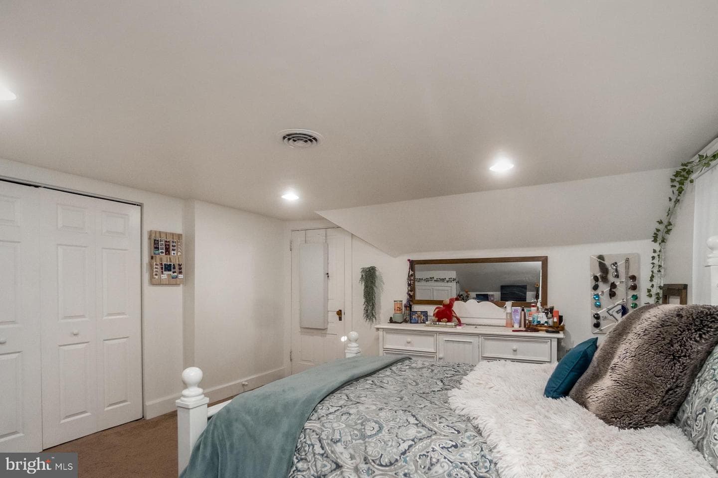156 Lafayette Avenue photo 49