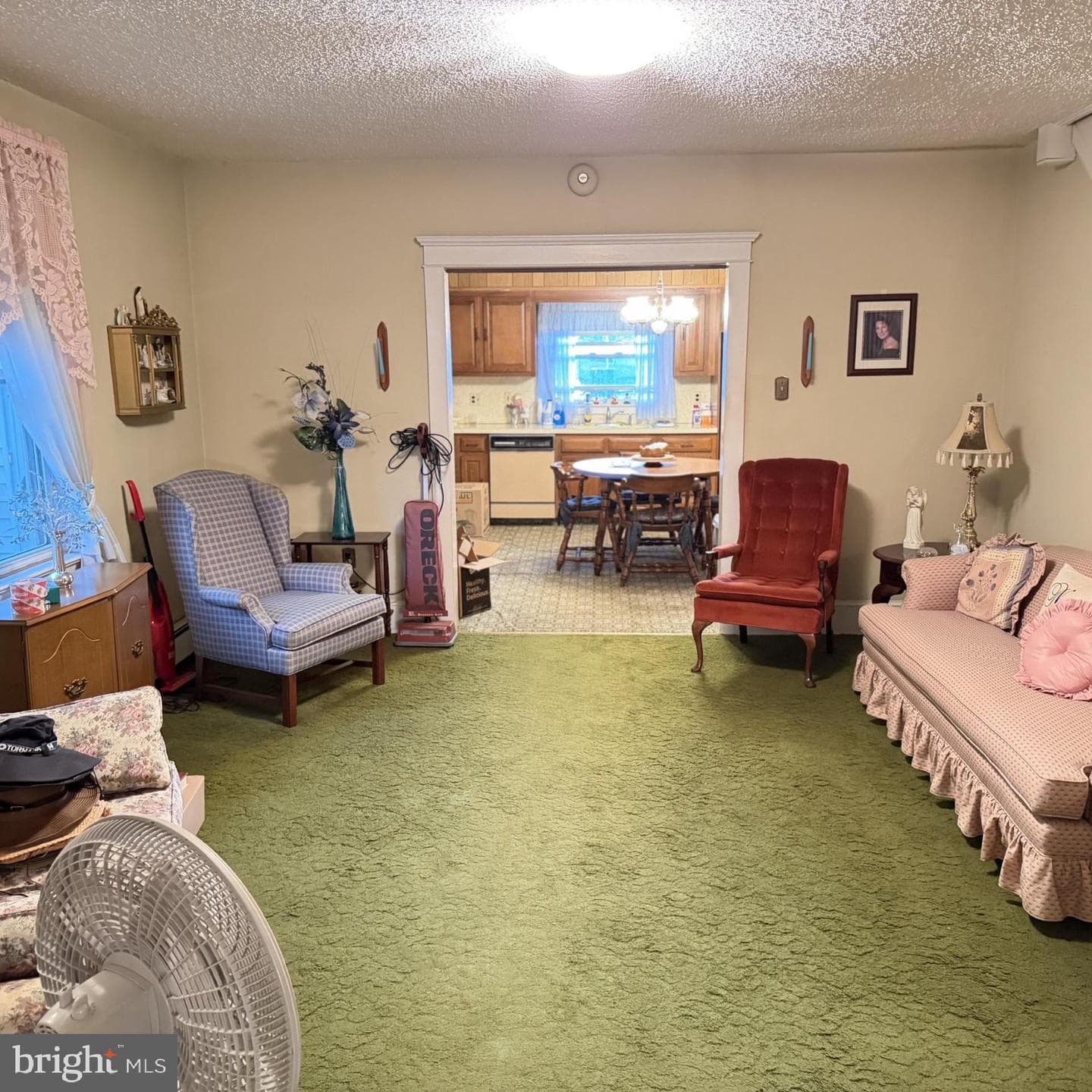 45 W Holland Street photo 13