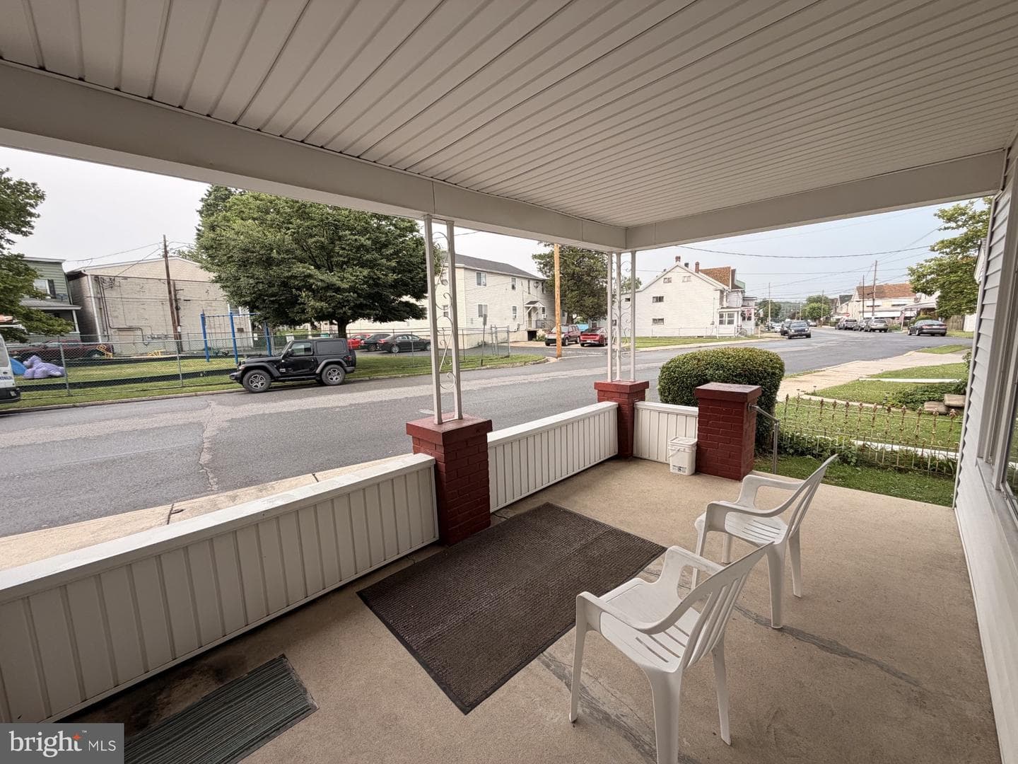 45 W Holland Street photo 34