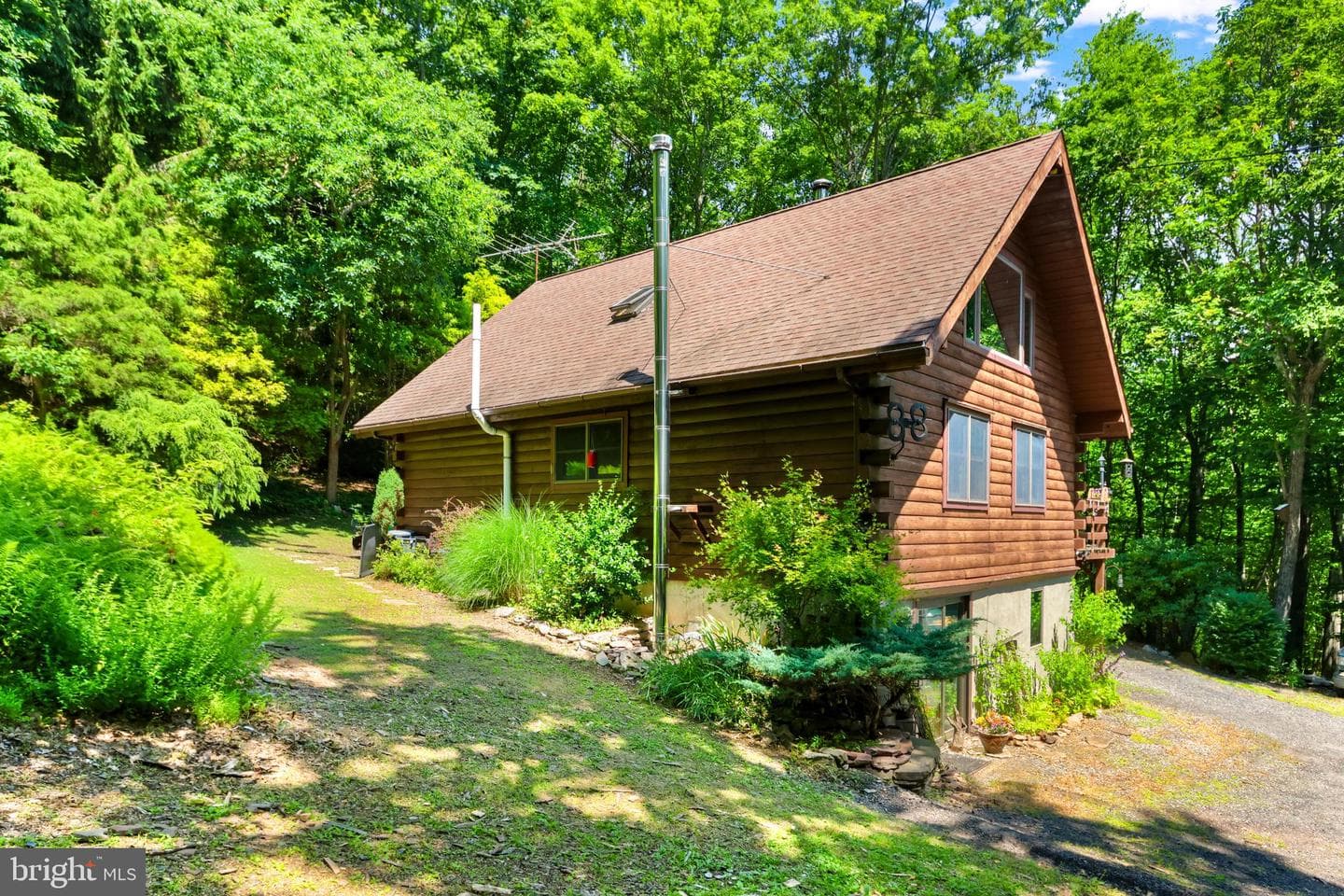 230 W Creek Drive photo 3