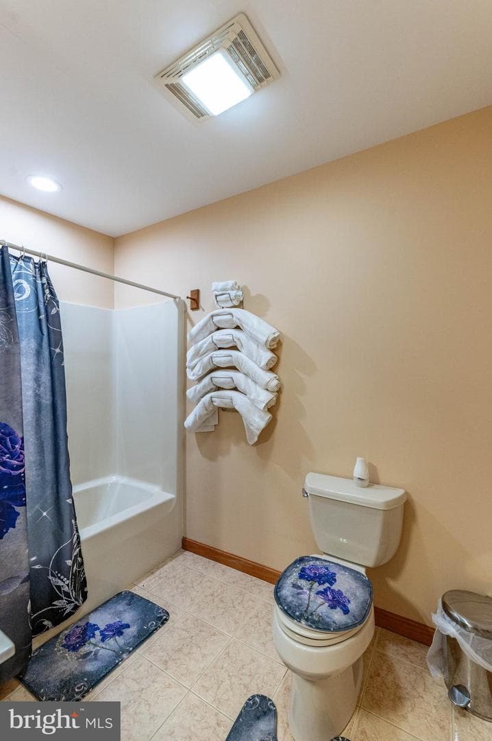 154 Bishop Circle photo 39