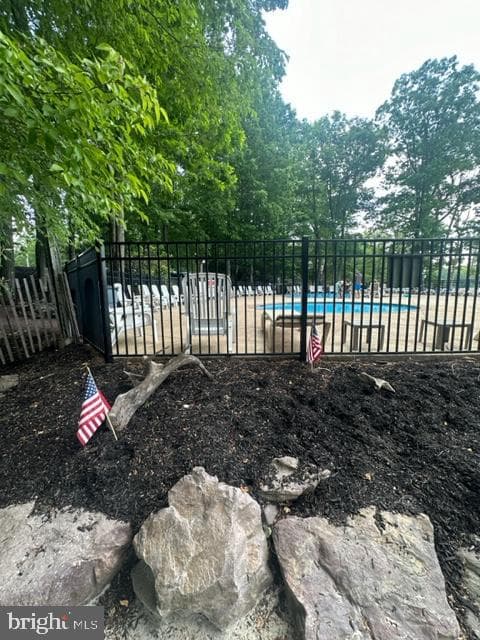 341 Woodsbluff Ct. photo 5