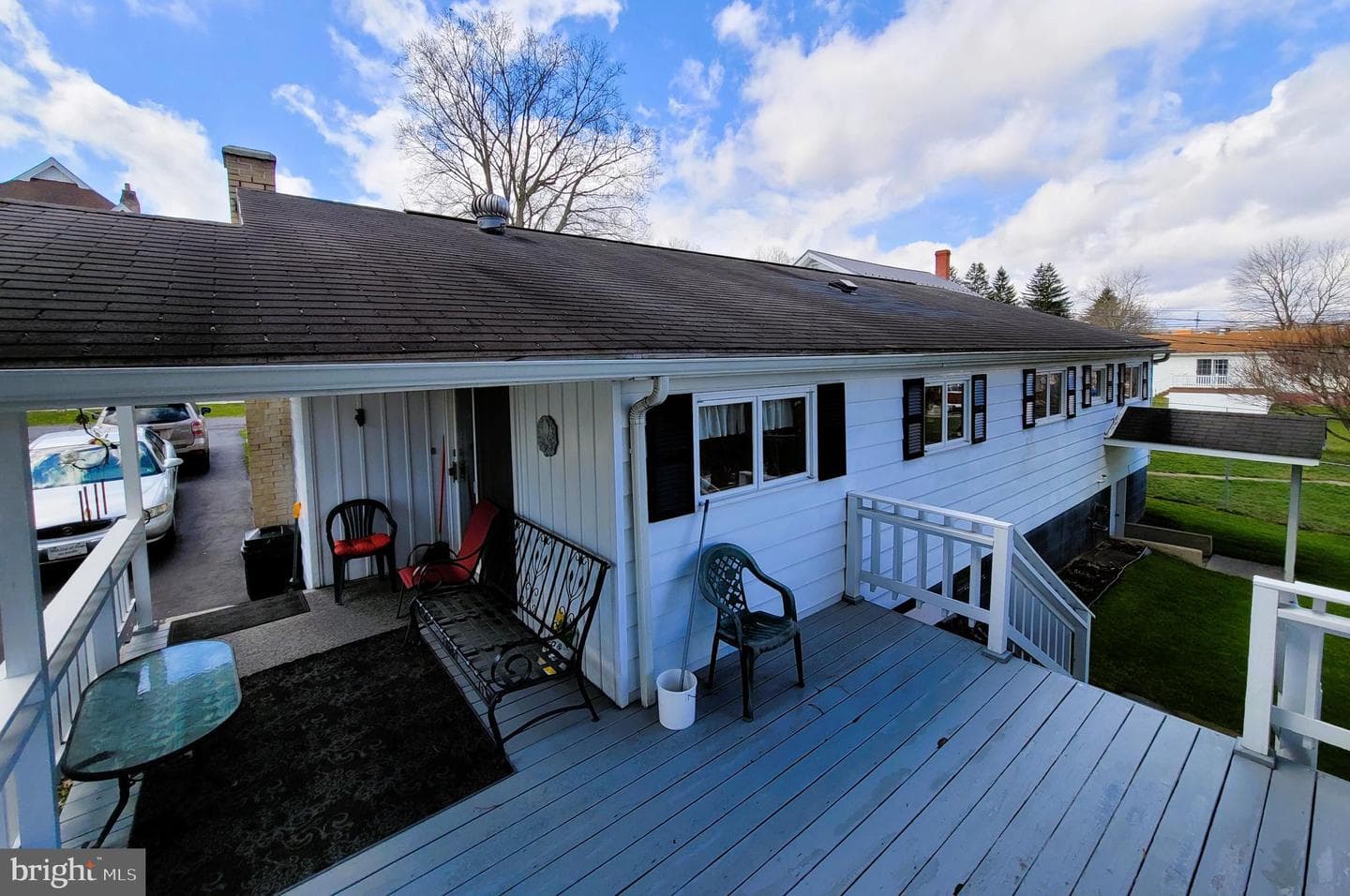 206 Laura Street photo 5