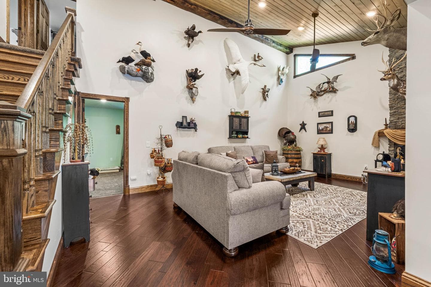 1328 Carrs Hill photo 17