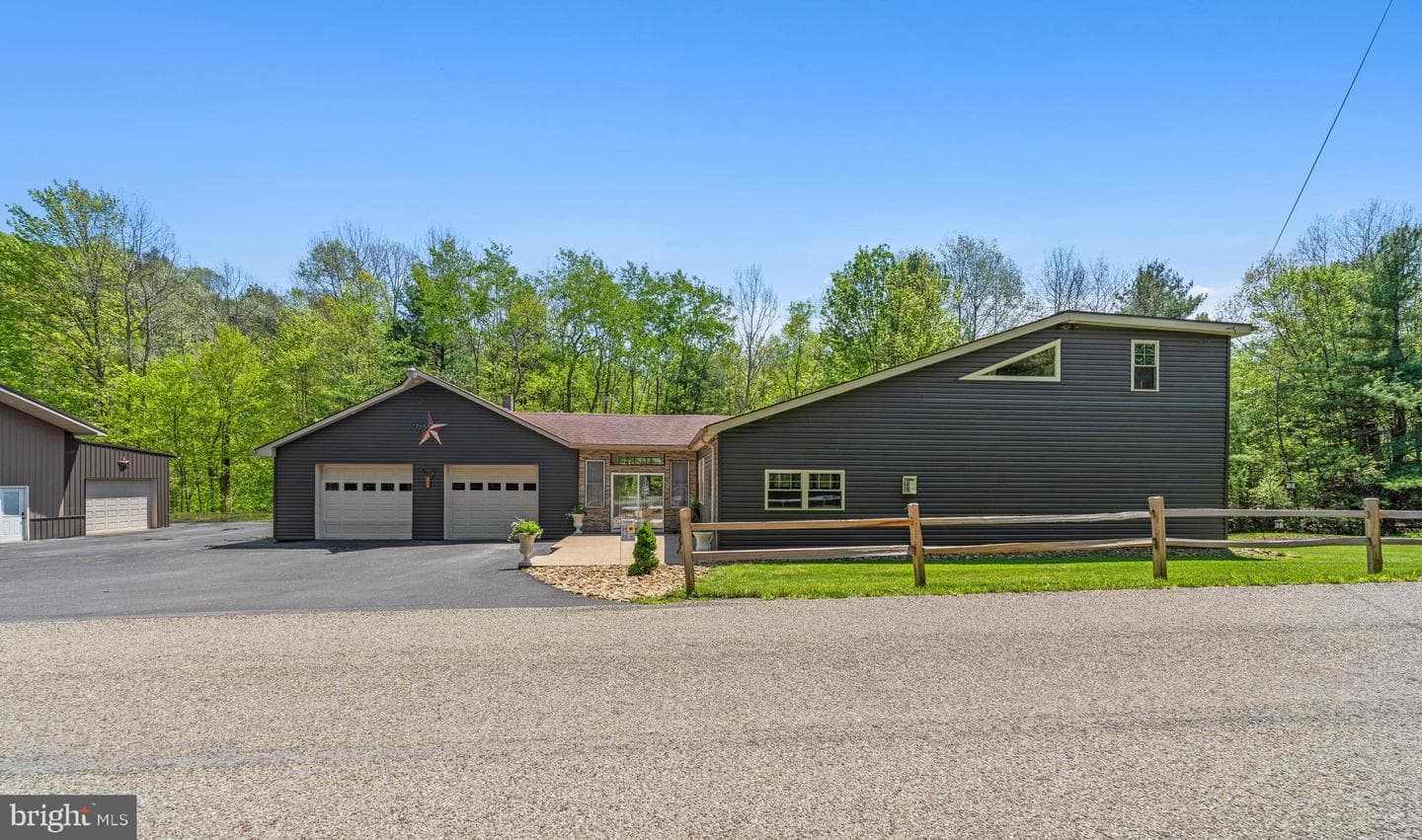 1328 Carrs Hill photo 40