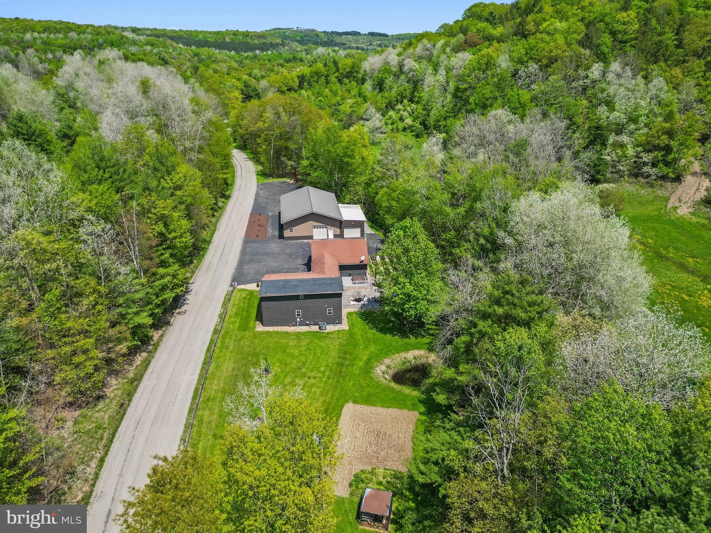 1328 Carrs Hill photo 7