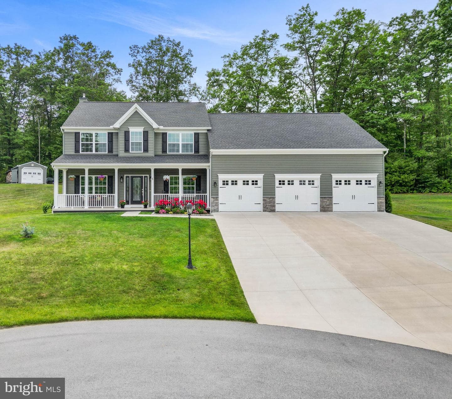 5 Silver Maple Lane photo 2