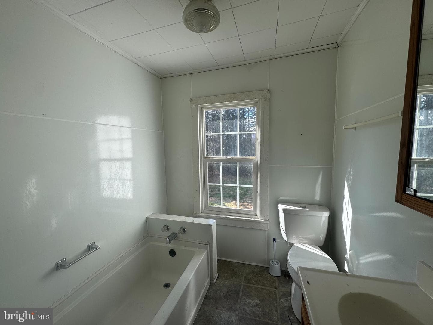 456 Empire Road Road photo 13