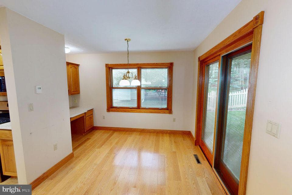 16364 Treasure Lake Road photo 17
