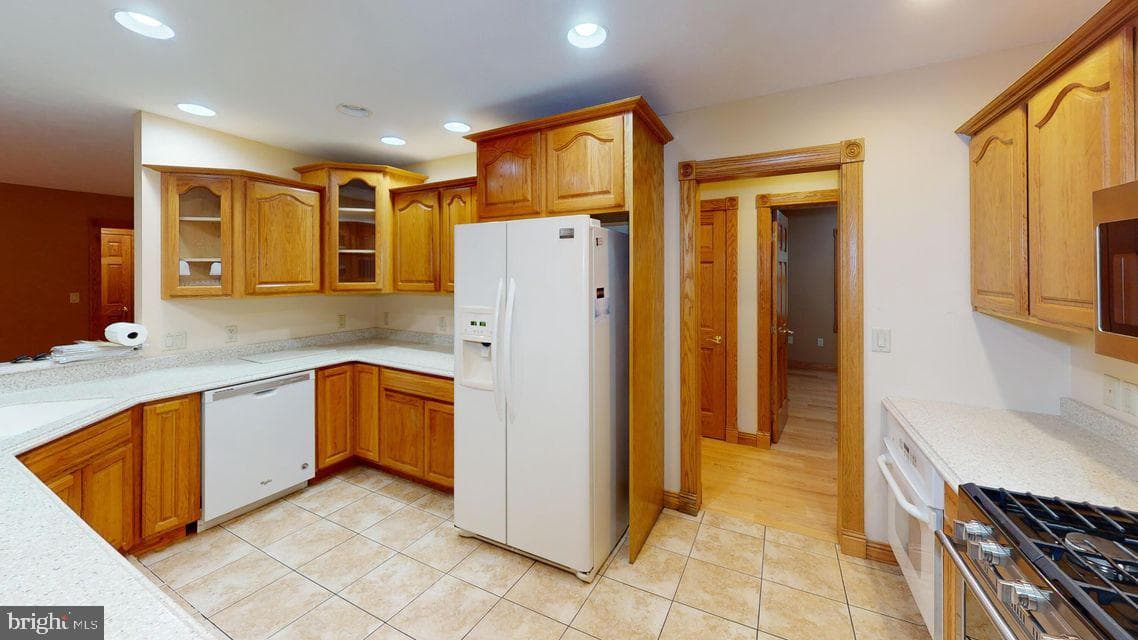 16364 Treasure Lake Road photo 26