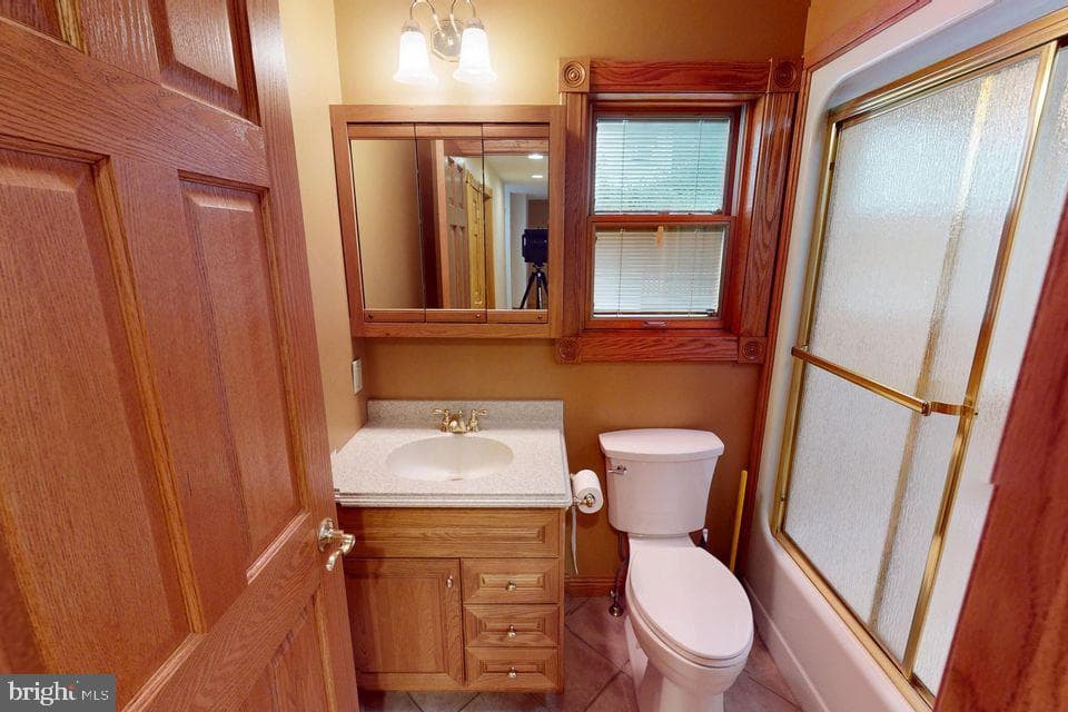 16364 Treasure Lake Road photo 27