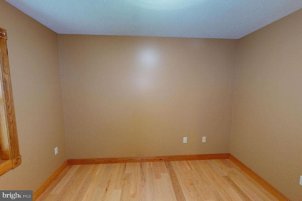16364 Treasure Lake Road photo 34